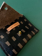 Load image into Gallery viewer, Leather Envelope Wallet - Grid