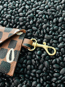 Leather Envelope Clip Wallet - Cowrie