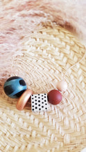 Load image into Gallery viewer, Wooden Bead Necklace - SALA